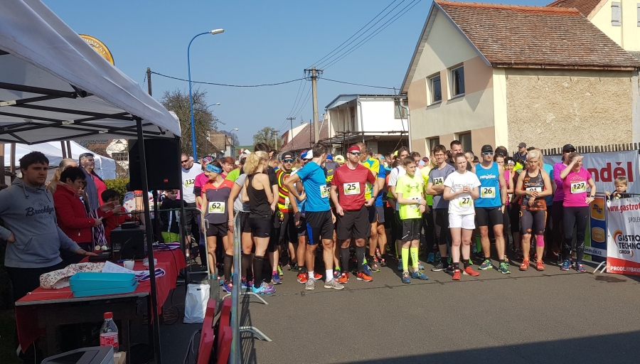 Jarní Dubická zakončila běžecký březen, pozici ústeckých lídrů potvrdili Zuda a Rusínová