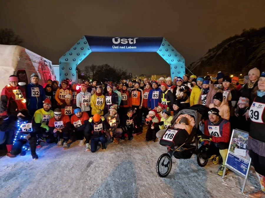 Adventní běh je vždy směsicí smíchu, slz a světýlek v temnotách