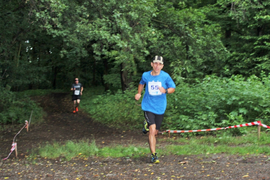 Krosový kvapík na Střižáku, Zuzka Rusínová marně stíhala Jarmilu Sobeckou, Petr Zuda záda odýchaná od nikoho neměl