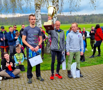Drahomír Randa a Denisa Kozáková se stali vítězi Vysockého půlmaratonu 2023